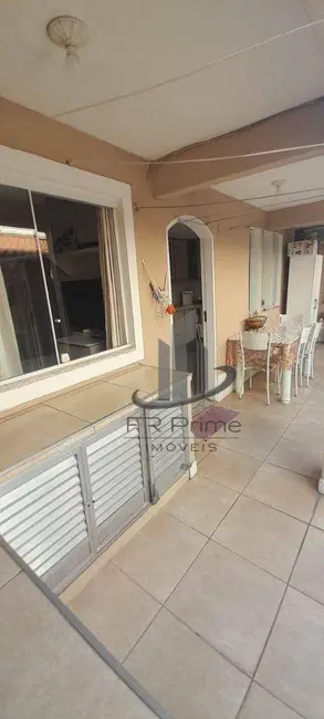 Casa com 6 quartos à venda, 143m2 em Jardim Vila Rica - Tiradentes, Volta Redonda - RJ - imagem 6 Foto 6 de Casa com 6 quartos à venda, 143m2 em Jardim Vila Rica - Tiradentes, Volta Redonda - RJ
