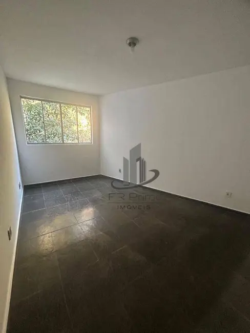 Apartamento com 1 quarto à venda, 56m2 em Centro, Barra Mansa - RJ - imagem 2 Foto 2 de Apartamento com 1 quarto à venda, 56m2 em Centro, Barra Mansa - RJ