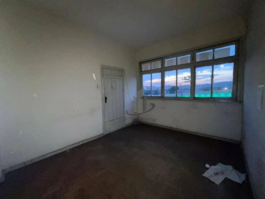 Foto 2 de Apartamento com 3 quartos à venda, 93m2 em Laranjal, Volta Redonda - RJ
