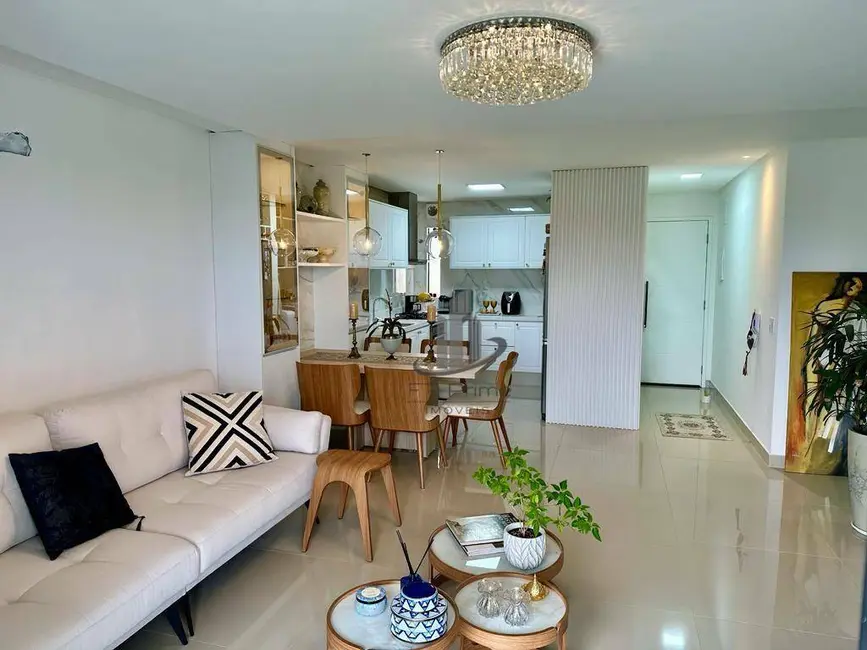 Foto 1 de Apartamento com 3 quartos à venda, 107m2 em Jardim Amália, Volta Redonda - RJ