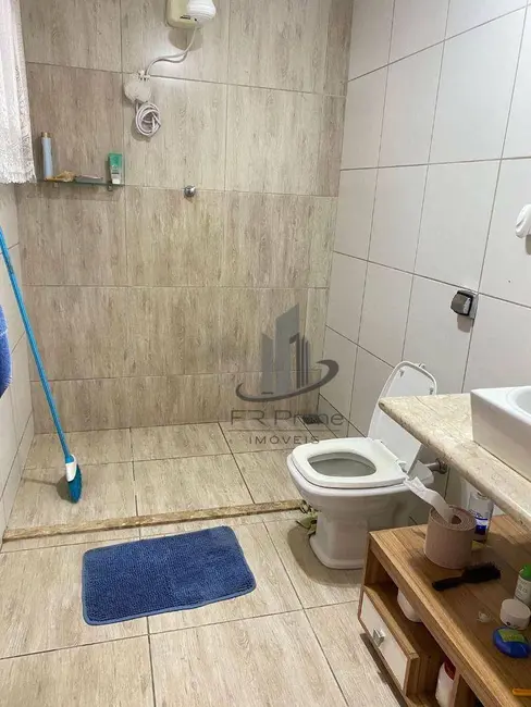 Casa com 2 quartos à venda, 132m2 em Jardim Vila Rica - Tiradentes, Volta Redonda - RJ - imagem 4 Foto 4 de Casa com 2 quartos à venda, 132m2 em Jardim Vila Rica - Tiradentes, Volta Redonda - RJ