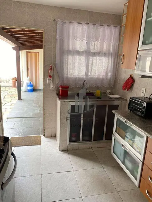 Casa com 2 quartos à venda, 132m2 em Jardim Vila Rica - Tiradentes, Volta Redonda - RJ - imagem 8 Foto 8 de Casa com 2 quartos à venda, 132m2 em Jardim Vila Rica - Tiradentes, Volta Redonda - RJ