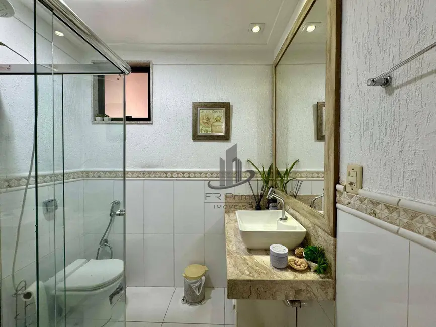 Foto 5 de Casa com 3 quartos à venda, 214m2 em Jardim Tiradentes, Volta Redonda - RJ