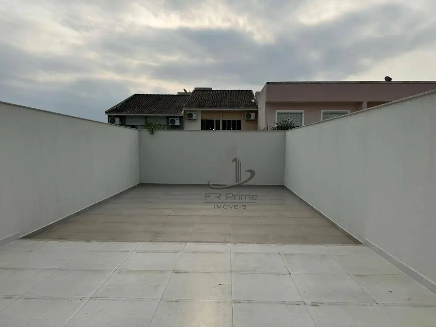 Casa com 3 quartos à venda, 180m2 em Jardim Belvedere, Volta Redonda - RJ - imagem 7 Foto 7 de Casa com 3 quartos à venda, 180m2 em Jardim Belvedere, Volta Redonda - RJ