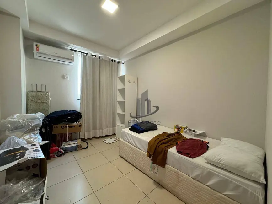 Apartamento com 2 quartos à venda, 112m2 em São João, Volta Redonda - RJ - imagem 3 Foto 3 de Apartamento com 2 quartos à venda, 112m2 em São João, Volta Redonda - RJ
