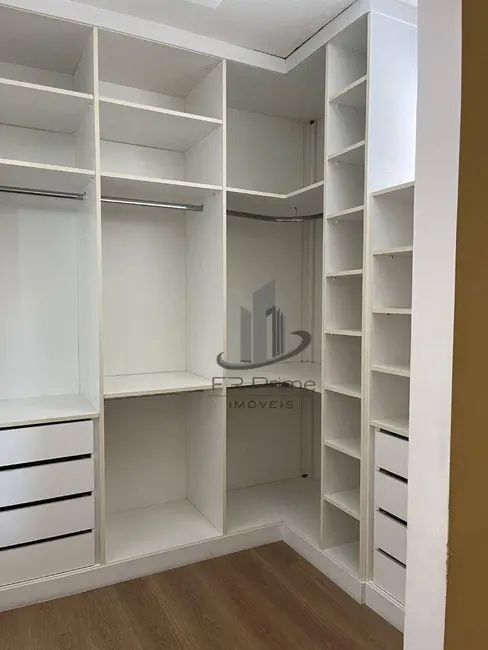 Casa com 4 quartos à venda, 250m2 em Barra Do Pirai - RJ - imagem 8 Foto 8 de Casa com 4 quartos à venda, 250m2 em Barra Do Pirai - RJ