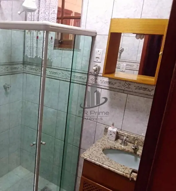 Casa com 2 quartos à venda, 150m2 em Jardim Vila Rica - Tiradentes, Volta Redonda - RJ - imagem 4 Foto 4 de Casa com 2 quartos à venda, 150m2 em Jardim Vila Rica - Tiradentes, Volta Redonda - RJ