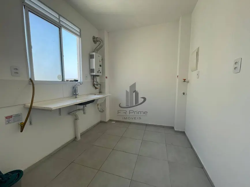 Foto 2 de Apartamento com 2 quartos para alugar, 40m2 em São Luís, Volta Redonda - RJ