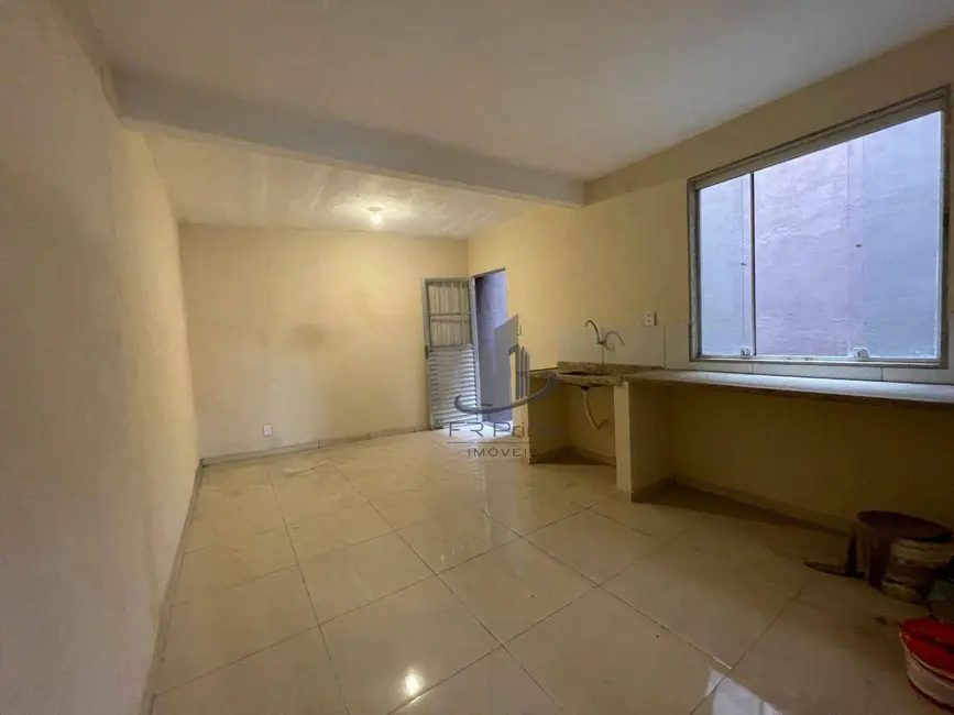 Foto 2 de Casa com 3 quartos à venda, 314m2 em Retiro, Volta Redonda - RJ