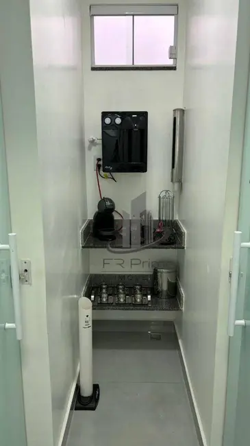 Foto 4 de Loja para alugar, 36m2 em Aterrado, Volta Redonda - RJ