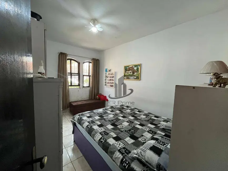 Foto 2 de Casa com 2 quartos à venda, 145m2 em Barra Do Pirai - RJ