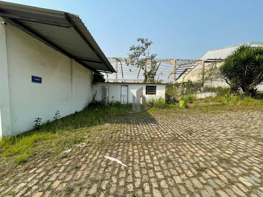 Armazém / Galpão para alugar, 1582m2 em Boa Vista I, Barra Mansa - RJ - imagem 6 Foto 6 de Armazém / Galpão para alugar, 1582m2 em Boa Vista I, Barra Mansa - RJ