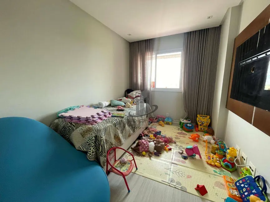 Apartamento com 3 quartos à venda, 114m2 em Aterrado, Volta Redonda - RJ - imagem 8 Foto 8 de Apartamento com 3 quartos à venda, 114m2 em Aterrado, Volta Redonda - RJ