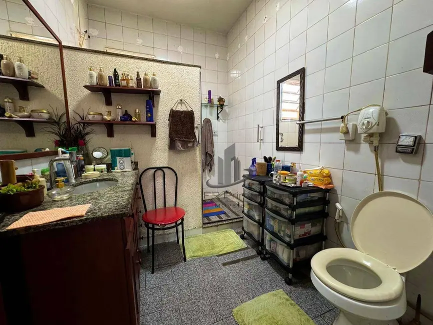 Cobertura com 4 quartos à venda, 226m2 em Aterrado, Volta Redonda - RJ - imagem 7 Foto 7 de Cobertura com 4 quartos à venda, 226m2 em Aterrado, Volta Redonda - RJ