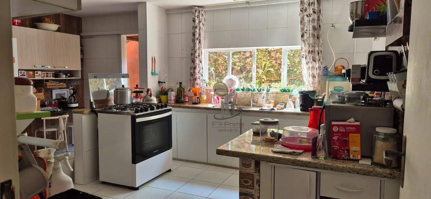 Casa com 4 quartos à venda, 1114m2 em Matadouro, Barra Do Pirai - RJ - imagem 5 Foto 5 de Casa com 4 quartos à venda, 1114m2 em Matadouro, Barra Do Pirai - RJ