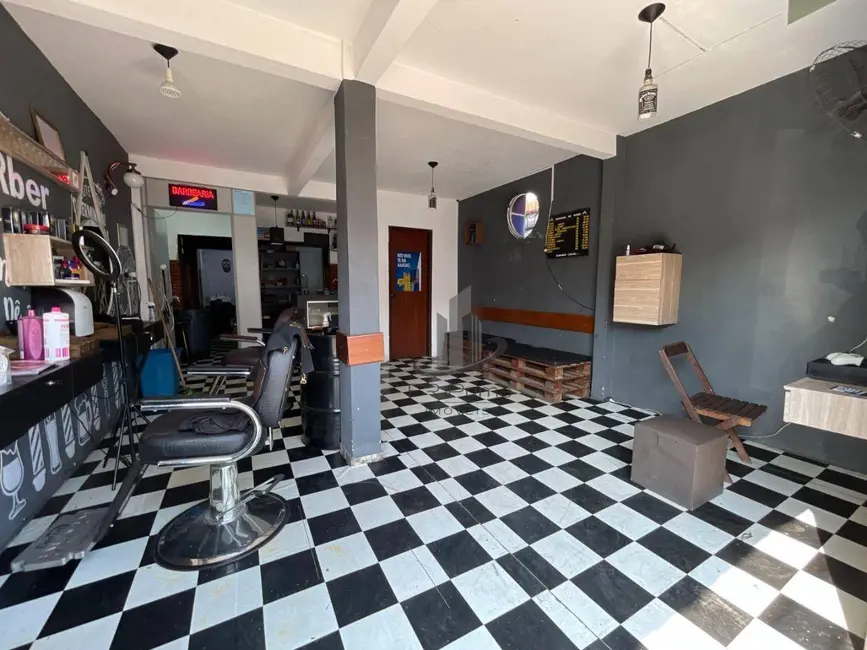 Foto 1 de Casa com 3 quartos à venda, 160m2 em Centro, Pinheiral - RJ