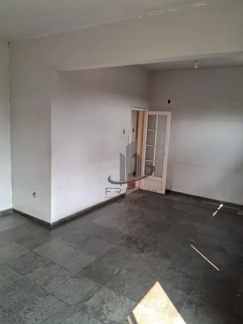Apartamento com 3 quartos à venda, 93m2 em Laranjal, Volta Redonda - RJ - imagem 3 Foto 3 de Apartamento com 3 quartos à venda, 93m2 em Laranjal, Volta Redonda - RJ