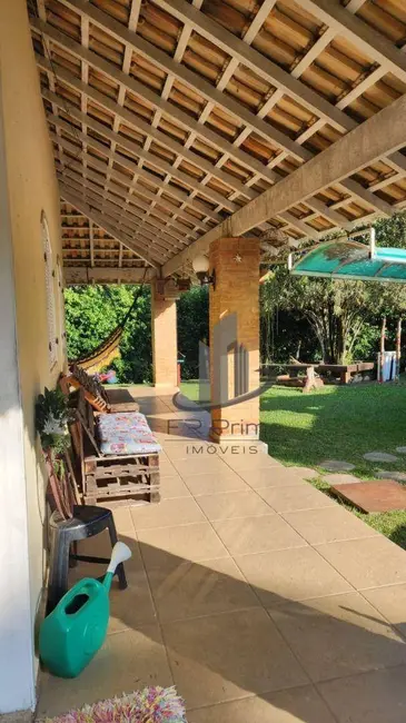 Chácara com 6 quartos à venda, 20000m2 em Barra Do Pirai - RJ - imagem 5 Foto 5 de Chácara com 6 quartos à venda, 20000m2 em Barra Do Pirai - RJ