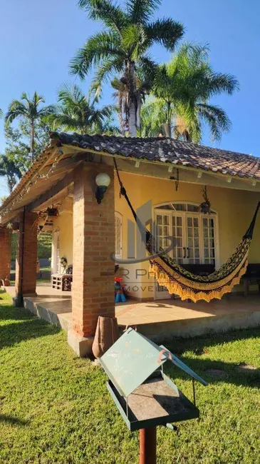Foto 1 de Chácara com 6 quartos à venda, 20000m2 em Barra Do Pirai - RJ
