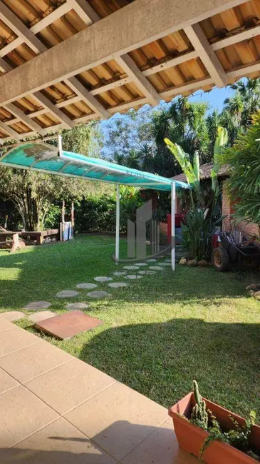 Chácara com 6 quartos à venda, 20000m2 em Barra Do Pirai - RJ - imagem 7 Foto 7 de Chácara com 6 quartos à venda, 20000m2 em Barra Do Pirai - RJ