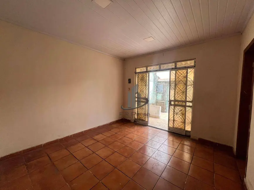 Foto 1 de Casa com 2 quartos à venda, 160m2 em Caieira, Volta Redonda - RJ