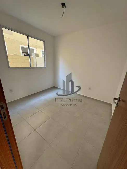 Apartamento com 2 quartos à venda, 52m2 em São Luís, Volta Redonda - RJ - imagem 4 Foto 4 de Apartamento com 2 quartos à venda, 52m2 em São Luís, Volta Redonda - RJ