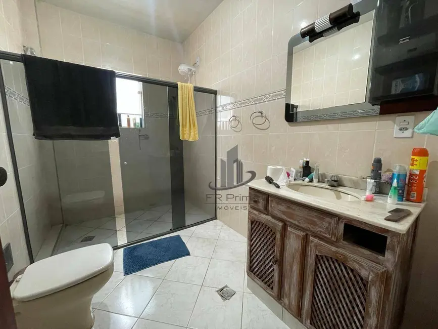 Foto 4 de Casa com 3 quartos à venda, 300m2 em São Geraldo, Volta Redonda - RJ