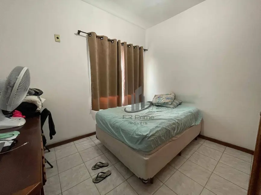 Foto 9 de Casa com 3 quartos à venda, 300m2 em São Geraldo, Volta Redonda - RJ
