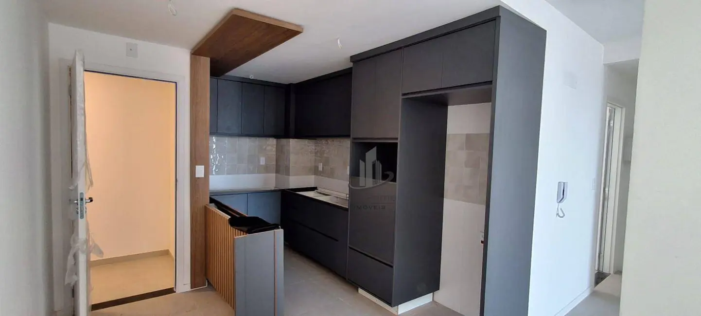 Foto 2 de Apartamento com 2 quartos à venda, 73m2 em Jardim Amália, Volta Redonda - RJ