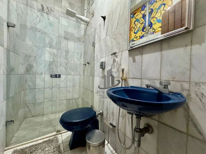 Foto 9 de Casa de Condomínio com 5 quartos para alugar, 241m2 em Laranjal, Volta Redonda - RJ