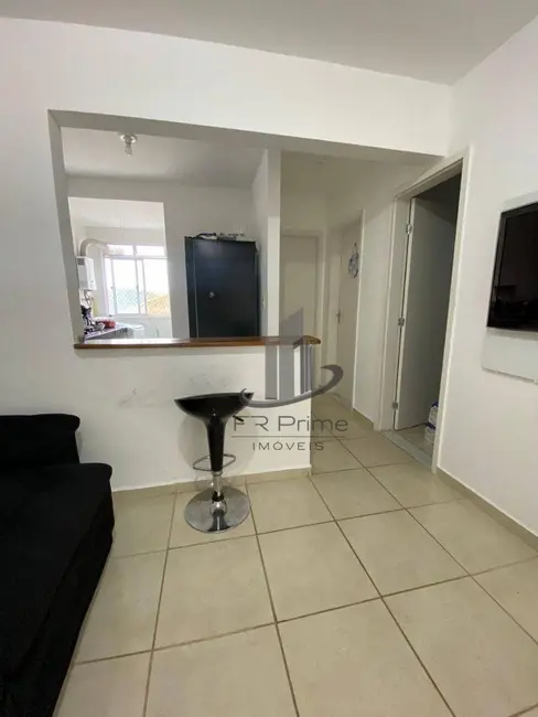 Foto 2 de Apartamento com 2 quartos à venda, 45m2 em Brasilândia, Volta Redonda - RJ