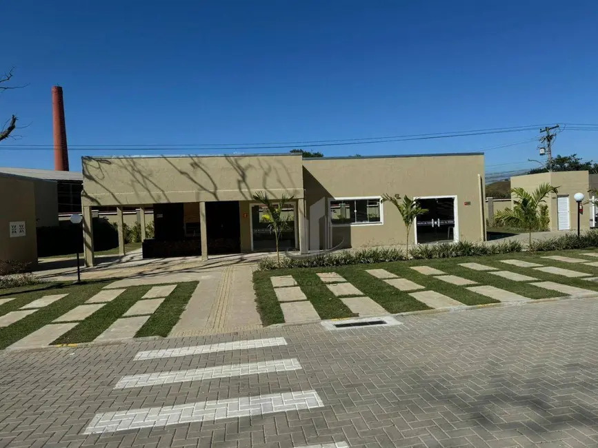 Apartamento com 2 quartos à venda, 45m2 em São Luís, Volta Redonda - RJ - imagem 9 Foto 9 de Apartamento com 2 quartos à venda, 45m2 em São Luís, Volta Redonda - RJ