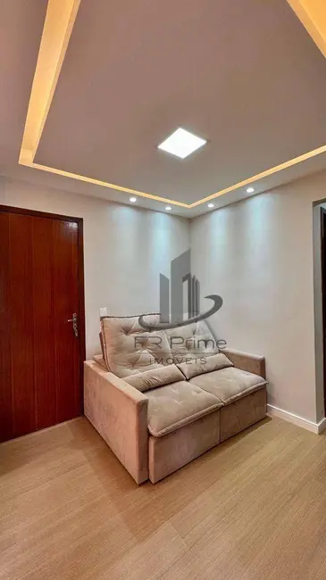 Foto 2 de Apartamento com 2 quartos à venda, 45m2 em Volta Redonda - RJ