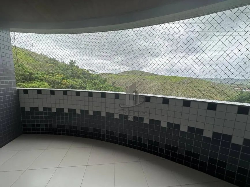 Apartamento com 3 quartos à venda, 112m2 em Sessenta, Volta Redonda - RJ - imagem 2 Foto 2 de Apartamento com 3 quartos à venda, 112m2 em Sessenta, Volta Redonda - RJ