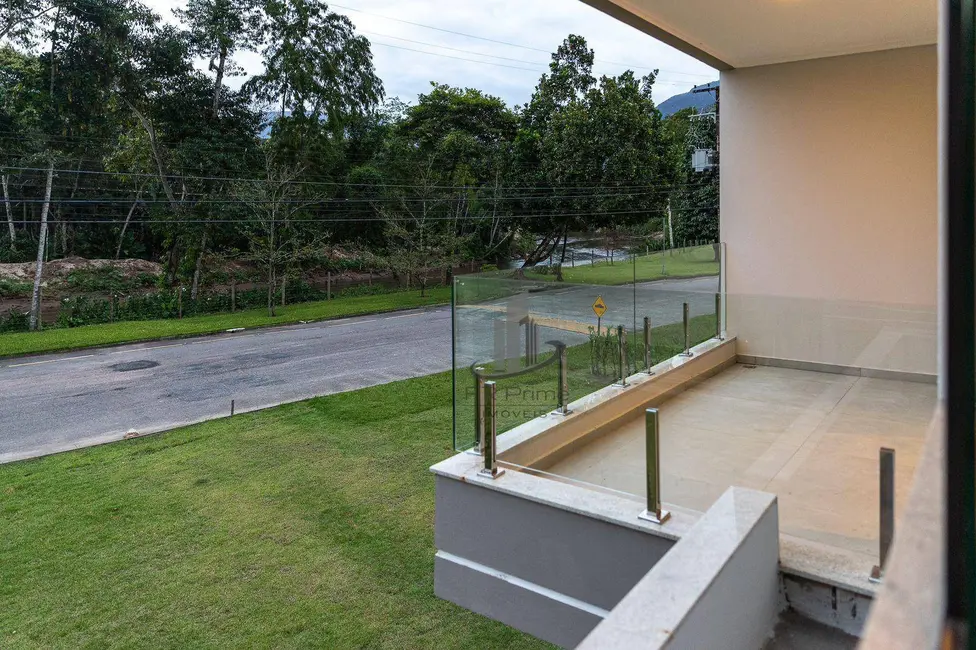 Foto 9 de Casa com 4 quartos à venda, 350m2 em Bracuí (Cunhambebe), Angra Dos Reis - RJ