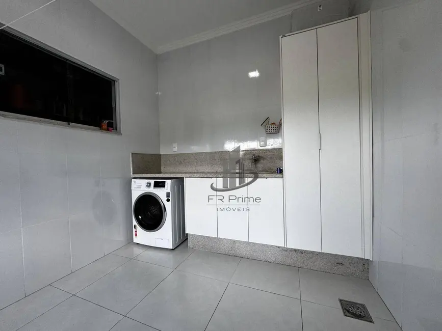 Casa com 4 quartos à venda e para alugar, 739m2 em Volta Redonda - RJ - imagem 8 Foto 8 de Casa com 4 quartos à venda e para alugar, 739m2 em Volta Redonda - RJ