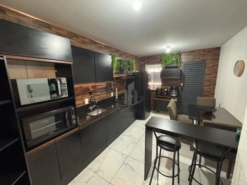 Foto 2 de Casa de Condomínio com 2 quartos à venda, 106m2 em Belmonte, Volta Redonda - RJ