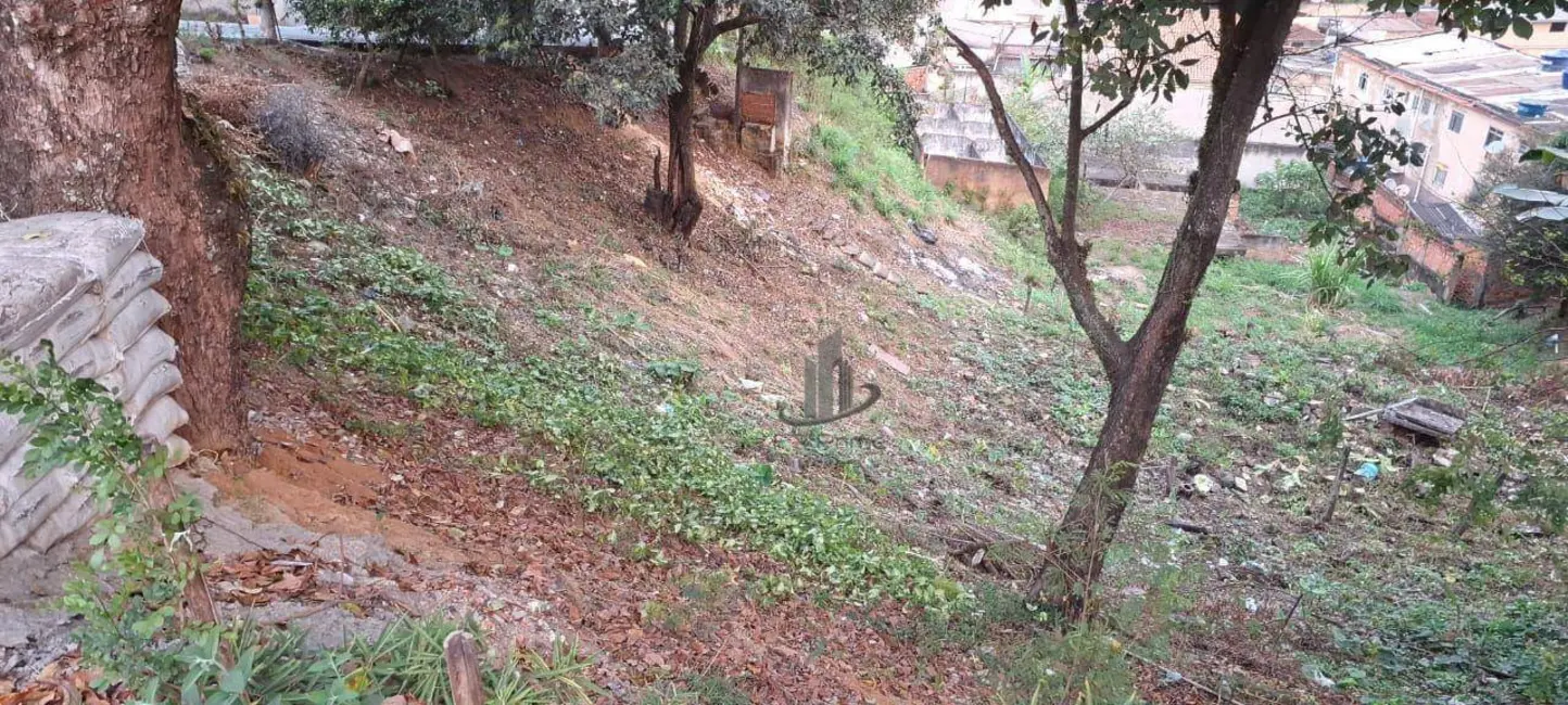 Terreno / Lote à venda, 1016m2 em São Lucas, Volta Redonda - RJ - imagem 3 Foto 3 de Terreno / Lote à venda, 1016m2 em São Lucas, Volta Redonda - RJ