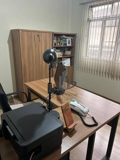 Apartamento com 4 quartos à venda, 145m2 em Centro, Barra Mansa - RJ - imagem 8 Foto 8 de Apartamento com 4 quartos à venda, 145m2 em Centro, Barra Mansa - RJ