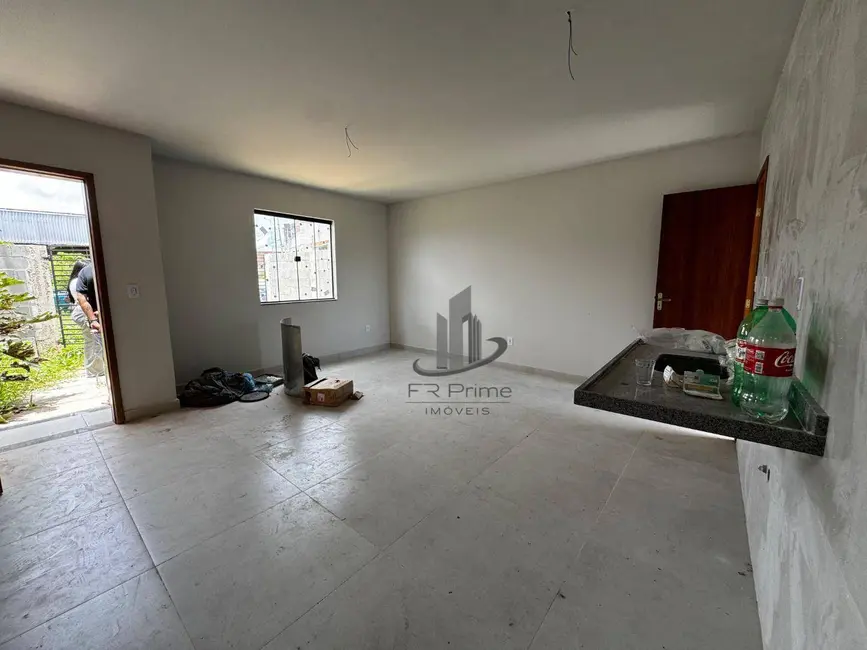 Foto 1 de Casa com 2 quartos à venda, 120m2 em Roma, Volta Redonda - RJ