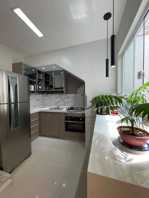 Foto 7 de Casa com 2 quartos à venda, 100m2 em Água Limpa, Volta Redonda - RJ