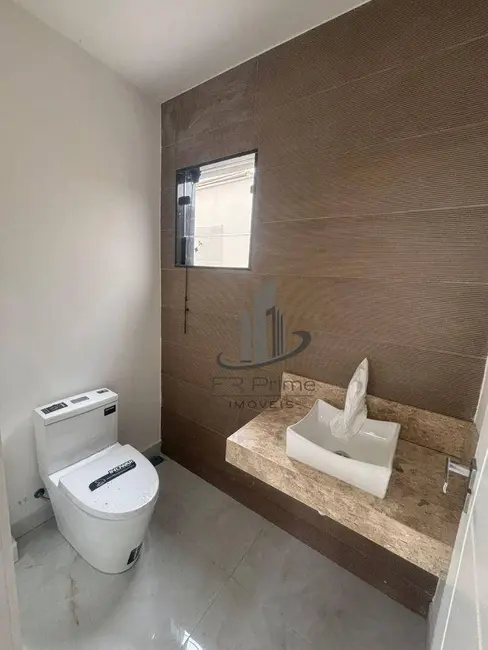 Casa com 3 quartos à venda, 140m2 em Volta Redonda - RJ - imagem 3 Foto 3 de Casa com 3 quartos à venda, 140m2 em Volta Redonda - RJ