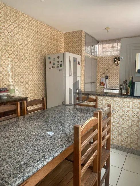 Foto 7 de Casa com 3 quartos à venda, 261m2 em Vila Santa Cecília, Volta Redonda - RJ