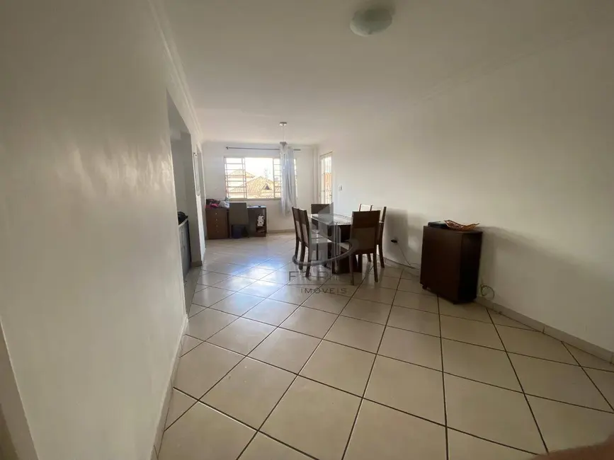 Apartamento com 3 quartos à venda, 176m2 em Volta Redonda - RJ - imagem 3 Foto 3 de Apartamento com 3 quartos à venda, 176m2 em Volta Redonda - RJ