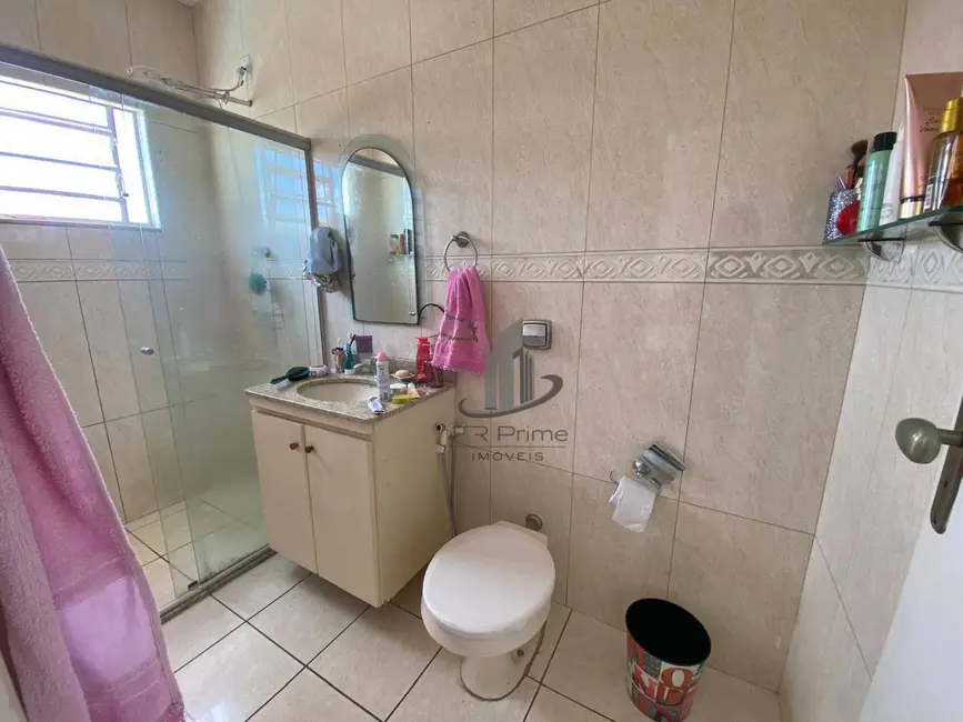 Apartamento com 3 quartos à venda, 176m2 em Volta Redonda - RJ - imagem 8 Foto 8 de Apartamento com 3 quartos à venda, 176m2 em Volta Redonda - RJ