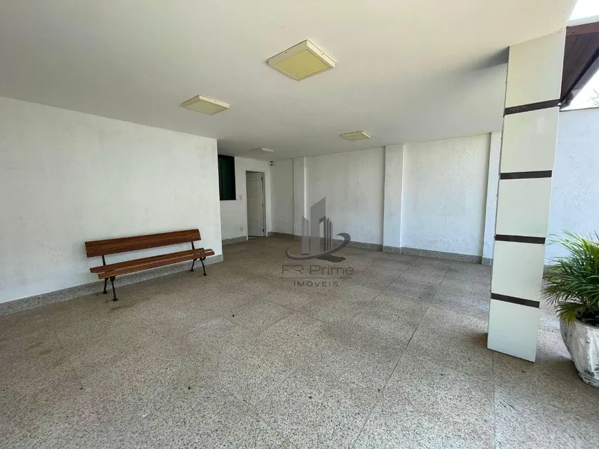 Foto 2 de Casa com 4 quartos à venda e para alugar, 300m2 em Jardim Amália, Volta Redonda - RJ