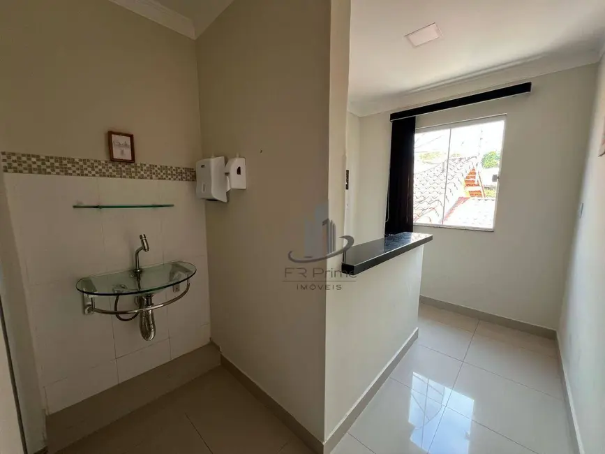 Casa de Condomínio à venda, 280m2 em Vila Santa Cecília, Volta Redonda - RJ - imagem 9 Foto 9 de Casa de Condomínio à venda, 280m2 em Vila Santa Cecília, Volta Redonda - RJ