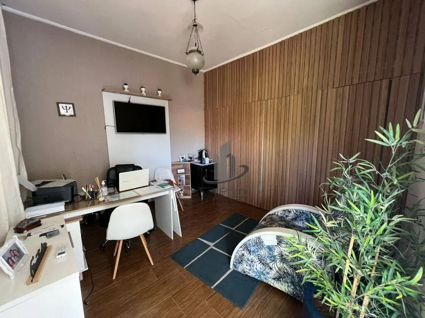 Foto 1 de Casa de Condomínio à venda, 280m2 em Vila Santa Cecília, Volta Redonda - RJ