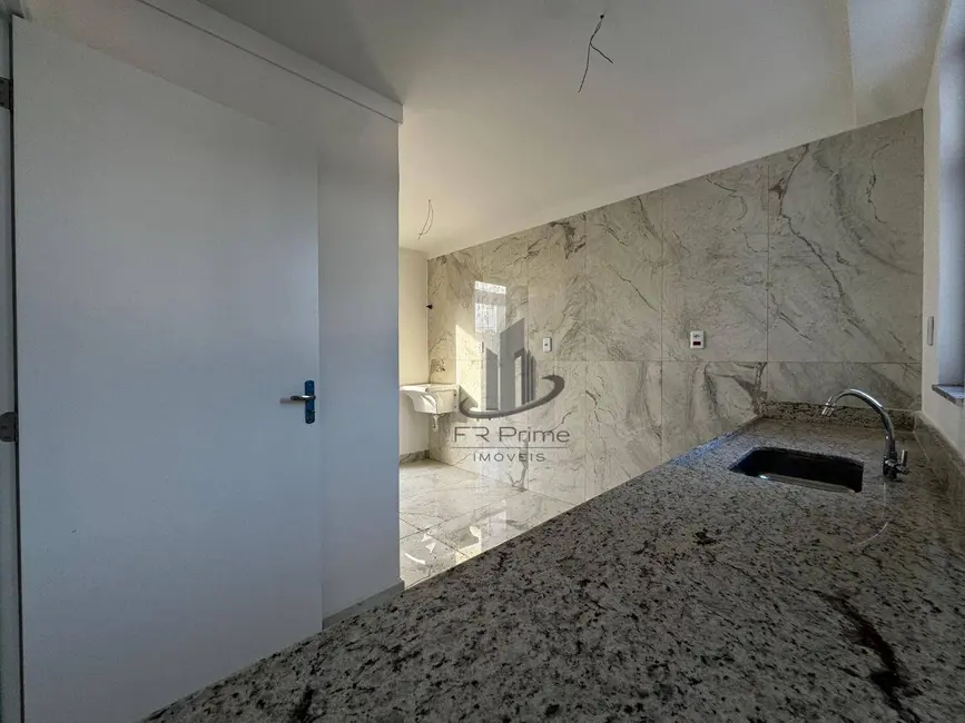 Cobertura com 3 quartos à venda, 120m2 em Jardim Amália, Volta Redonda - RJ - imagem 3 Foto 3 de Cobertura com 3 quartos à venda, 120m2 em Jardim Amália, Volta Redonda - RJ