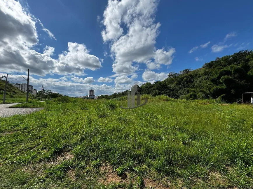 Terreno / Lote à venda, 511m2 em Volta Redonda - RJ - imagem 1 Foto 1 de Terreno / Lote à venda, 511m2 em Volta Redonda - RJ